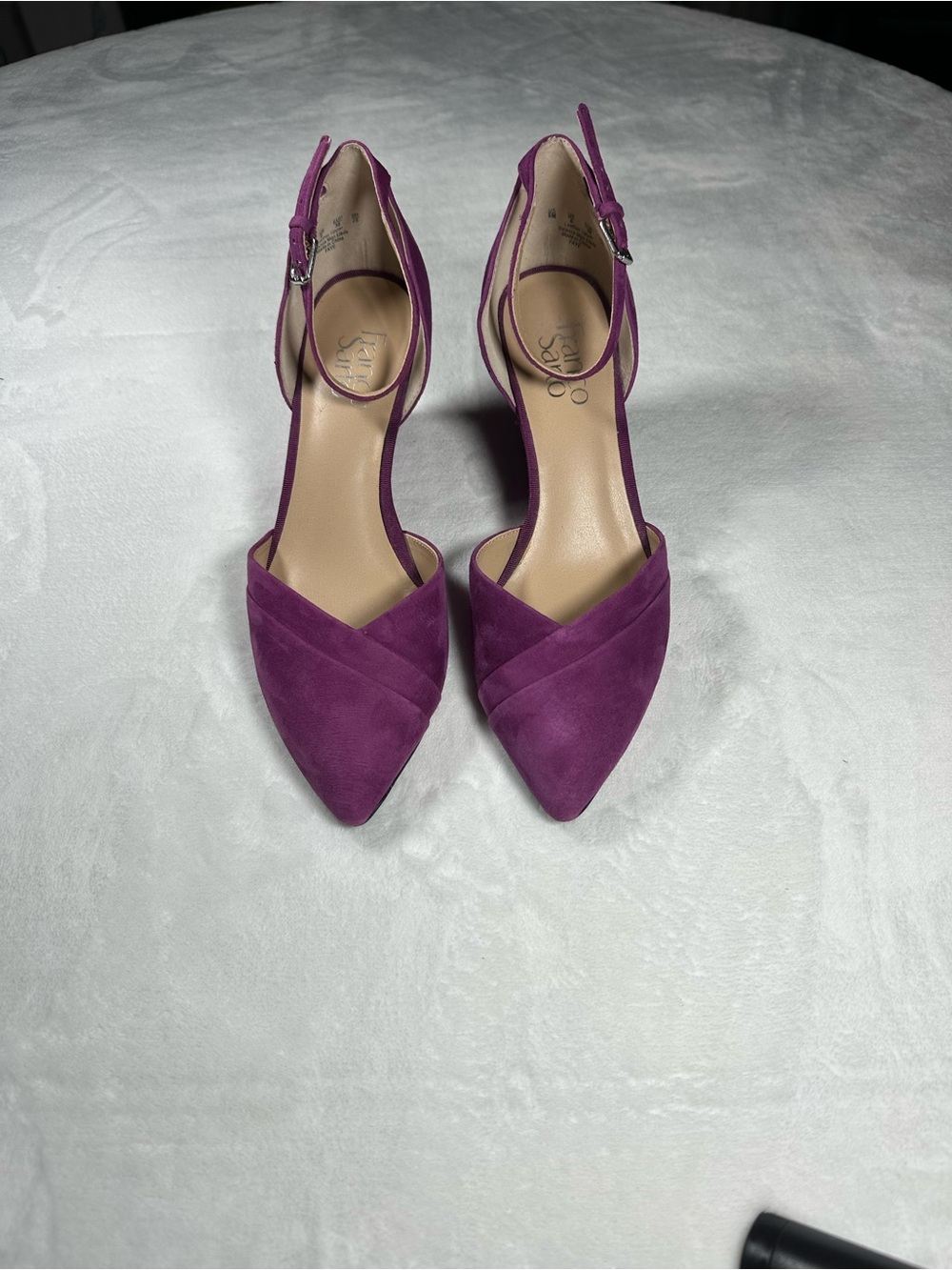 Franco Sarto Purple Suede Wedge Heel Pointed Toe Strappy Ankle Size 8 - Picture 2 of 7